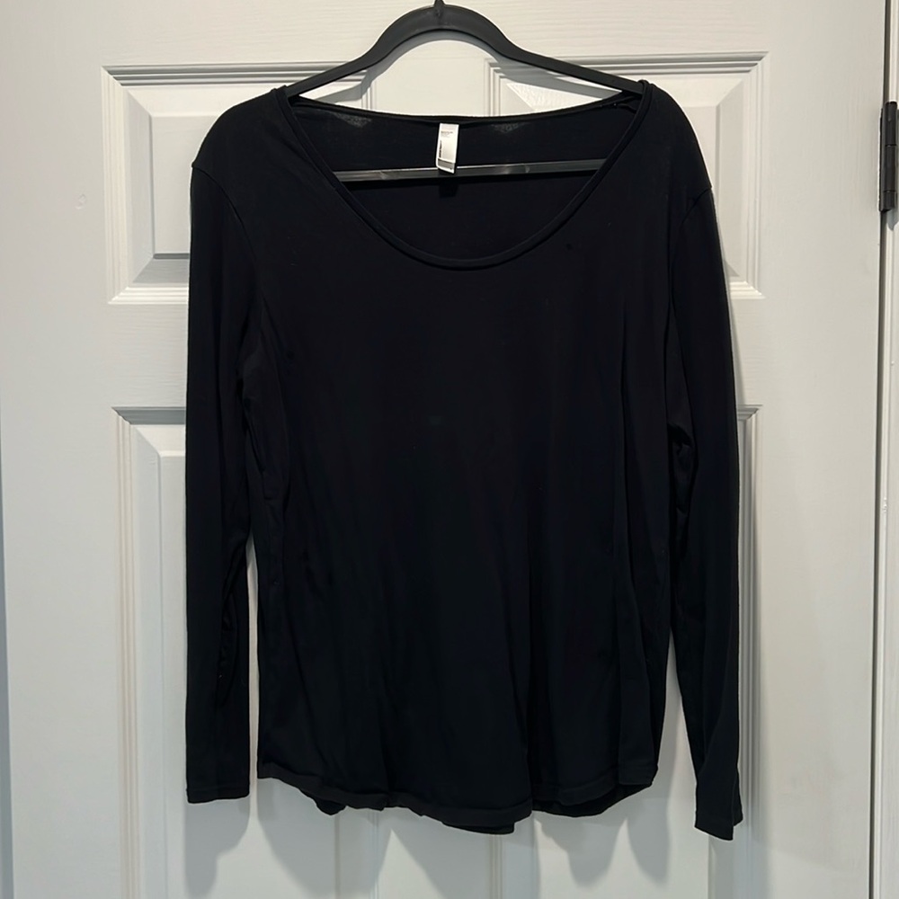 EUC American Apparel Lightweight Long Sleeve Tee 🚭